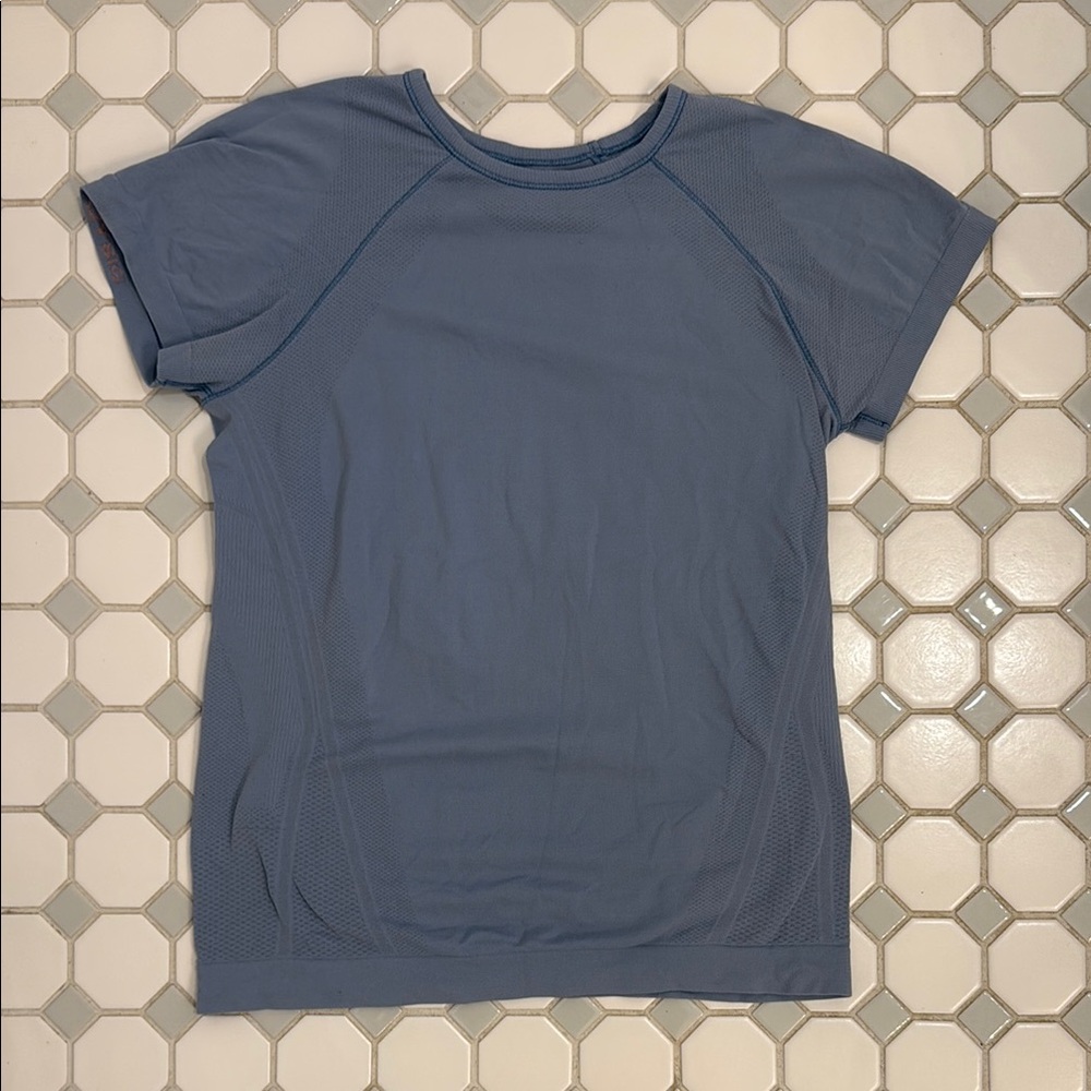 Athleta Kids Blue Short Sleeve Tee